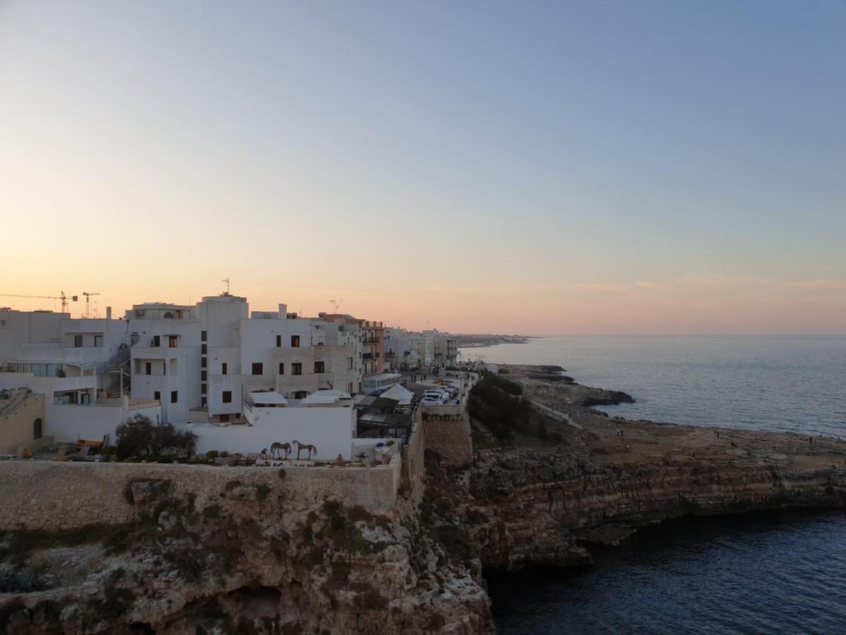 La Dimora Nel Sottano Alla Strada Polignano a Mare Eksteriør billede