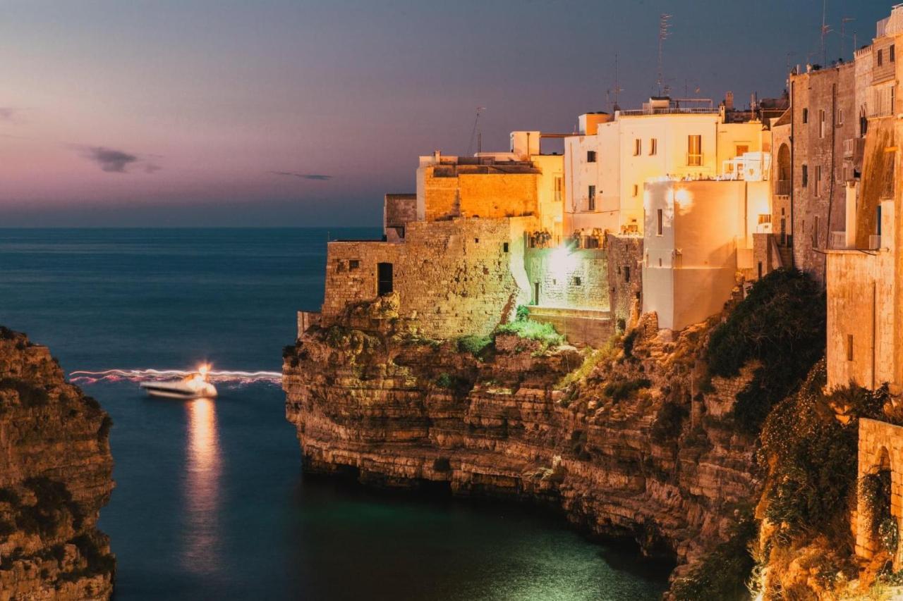 La Dimora Nel Sottano Alla Strada Polignano a Mare Eksteriør billede