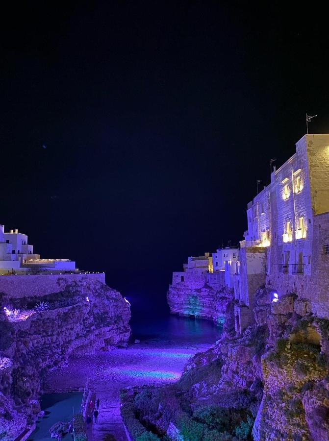 La Dimora Nel Sottano Alla Strada Polignano a Mare Eksteriør billede