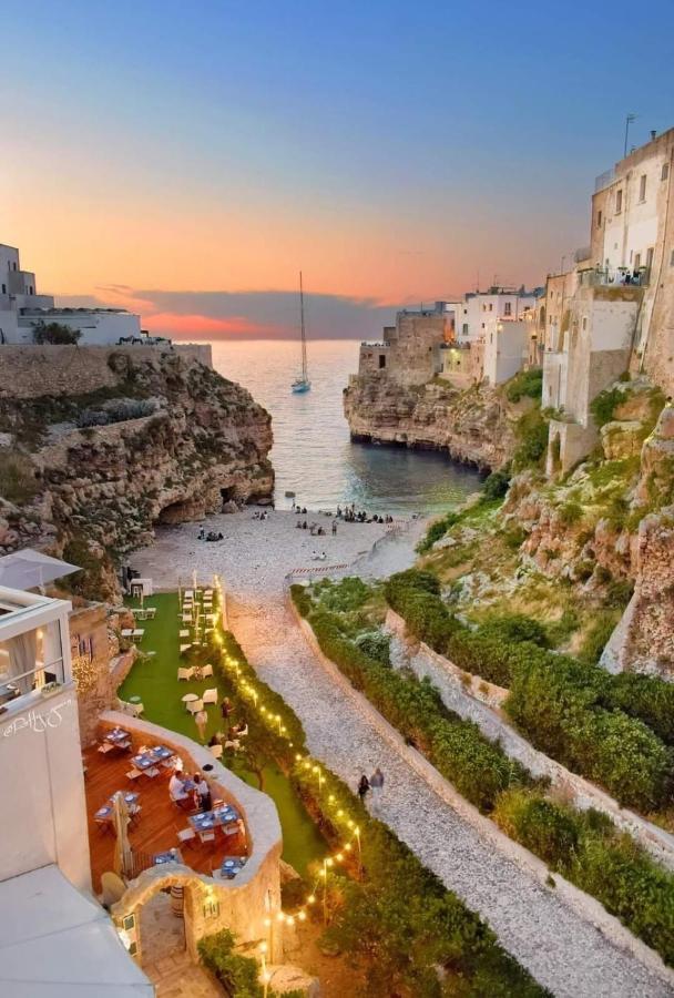 La Dimora Nel Sottano Alla Strada Polignano a Mare Eksteriør billede